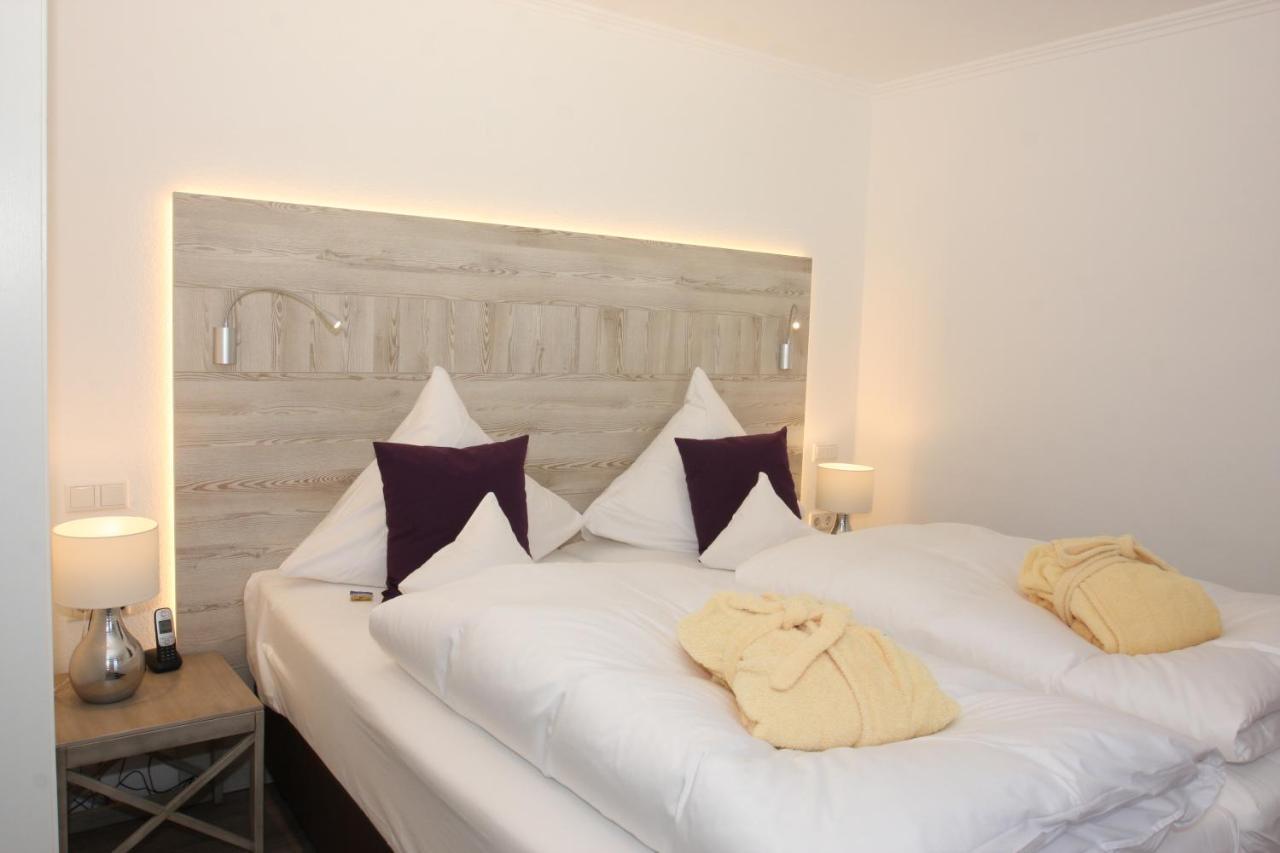 Hotel Antoniushof Ruhstorf an der Rott Bagian luar foto